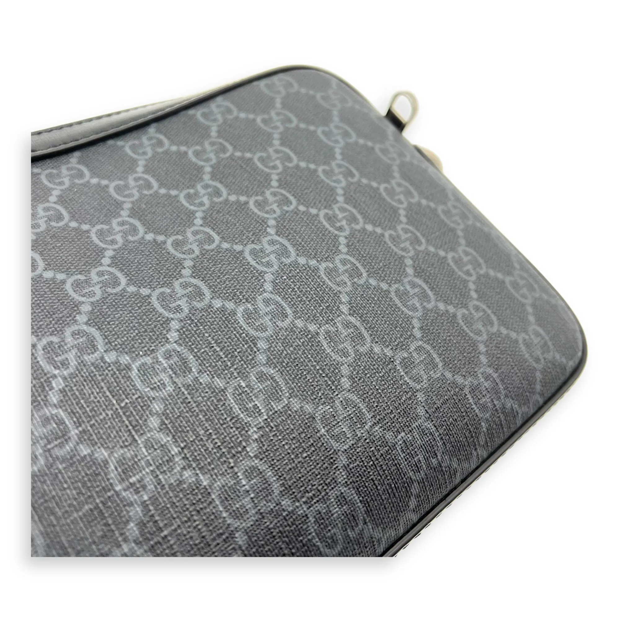 GG Supreme Black Crossbody Bag in Coated Canvas, Silver hardware