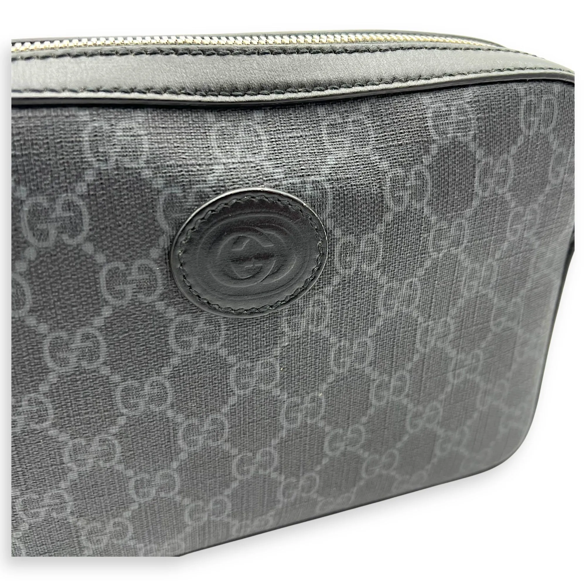 GG Supreme Black Crossbody Bag in Coated Canvas, Silver hardware