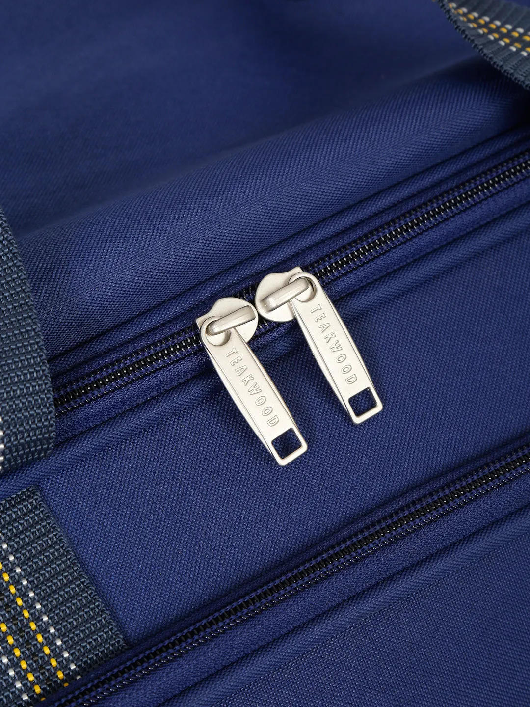 Navy Printed Medium Duffel Trolley Bag