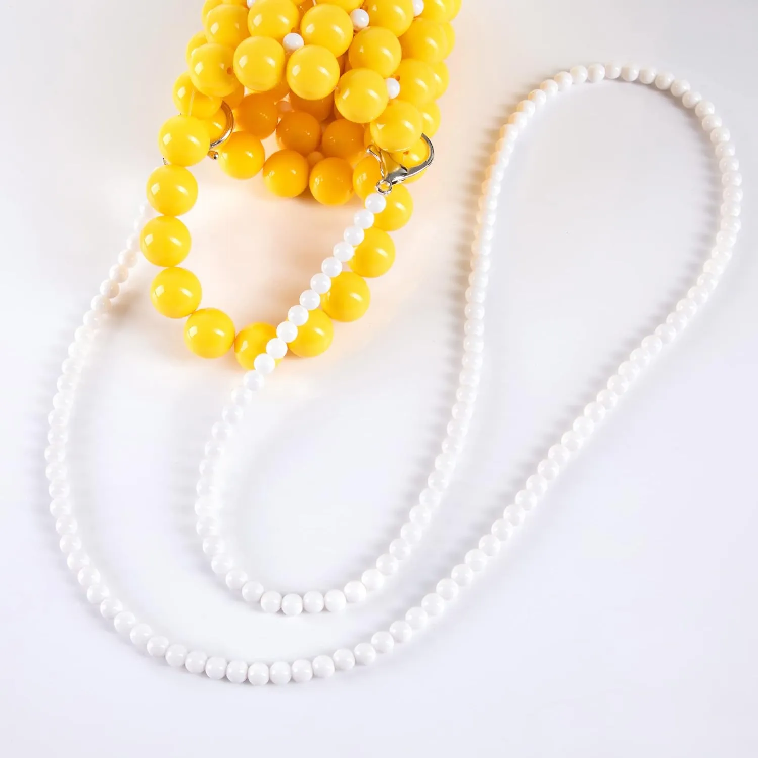YUSHINY Acrylic Beaded Bucket Macaron Color Handbag Evening Bags with White Strap Chain